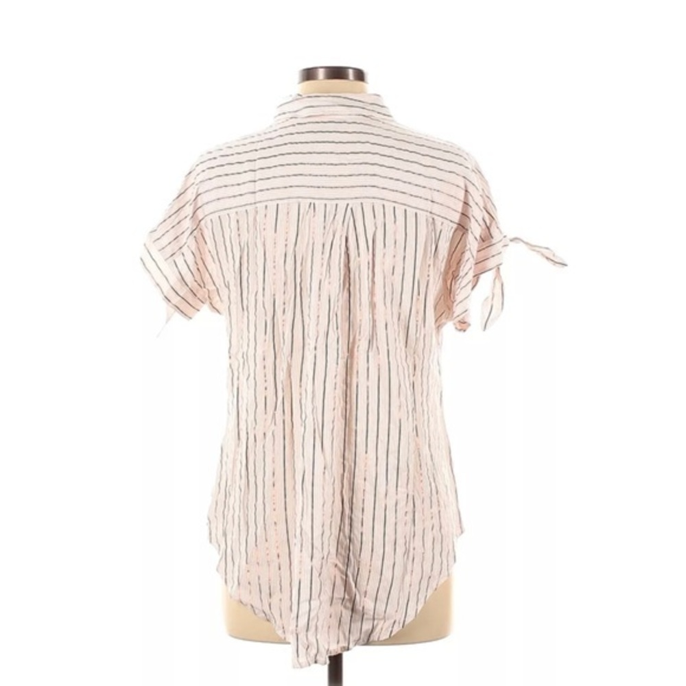 Payton‎ & Parker Button Down Tie Short Sleeve Top - Picture 3 of 3